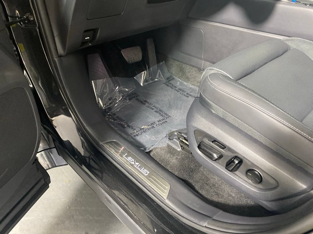 Certified 2026 Lexus TX 350 AWD w/ Technology Package image 27