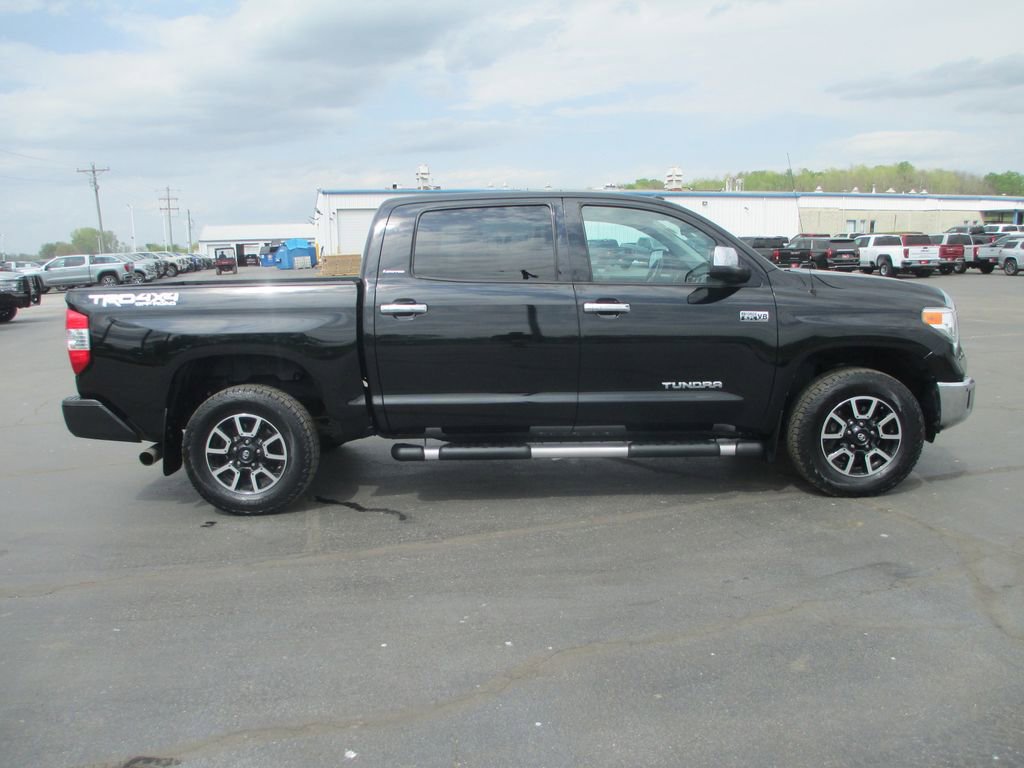 Used 2015 Toyota Tundra Limited w/ Limited Premium Package image 4