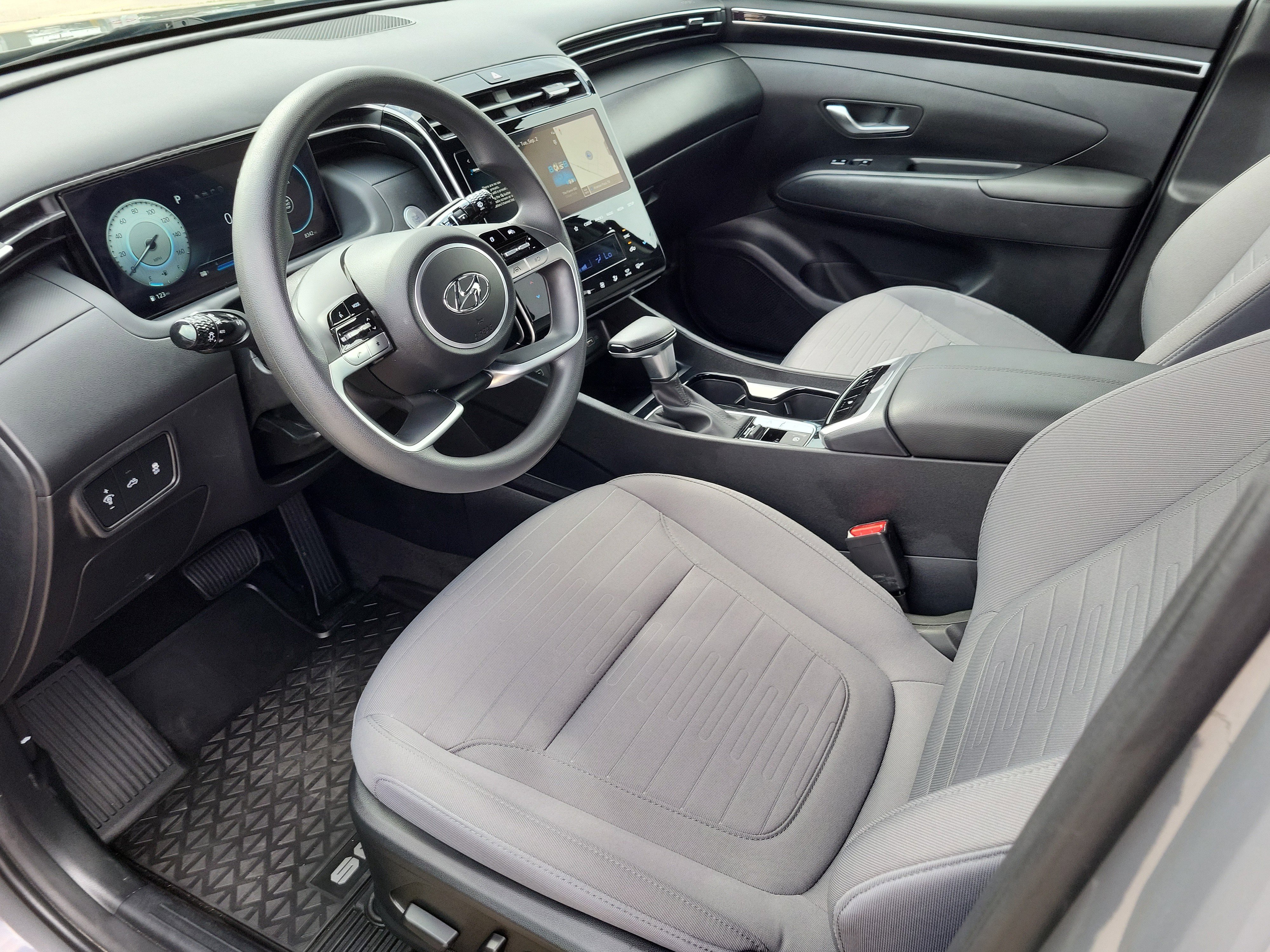 Used 2024 Hyundai Santa Cruz SEL w/ Activity Package image 14