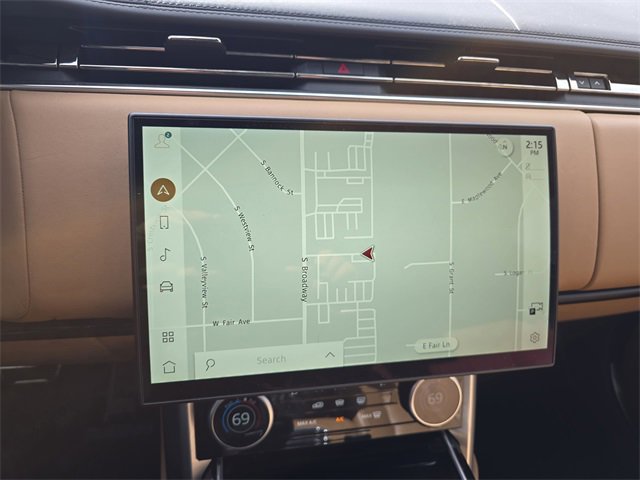 Used 2023 Land Rover Range Rover Long Wheelbase SE image 23