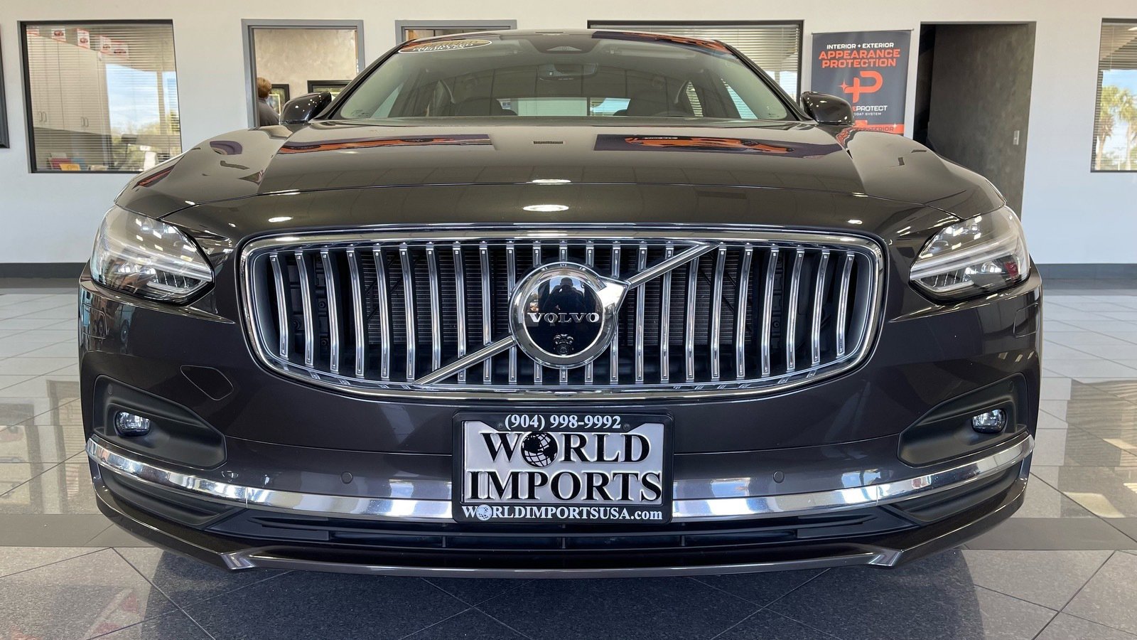 Used 2023 Volvo S90 B6 Ultimate w/ Protection Package Premier image 7