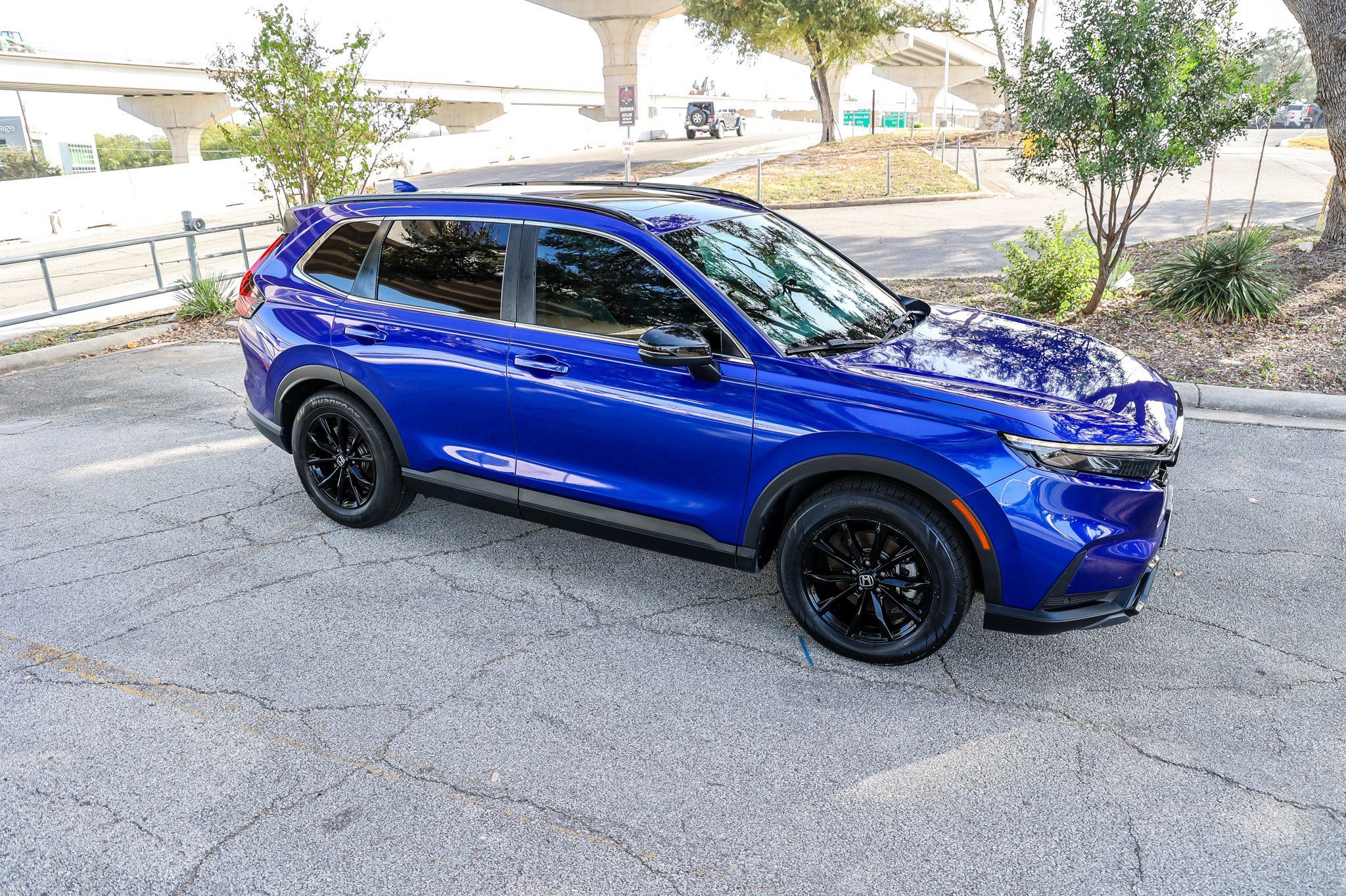 Used 2025 Honda CR-V Sport-L image 6