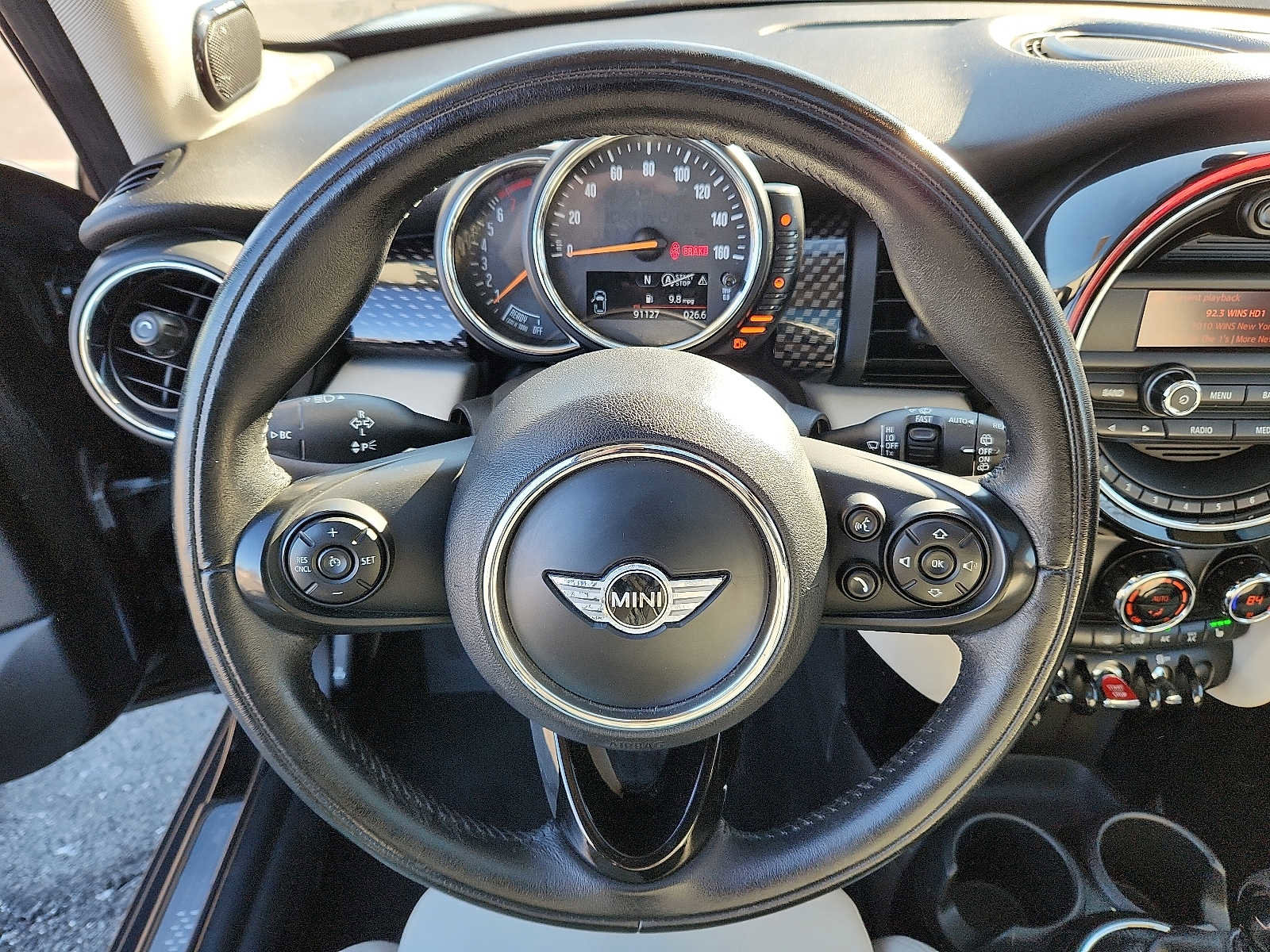 Used 2016 MINI Cooper S w/ Premium Package image 18