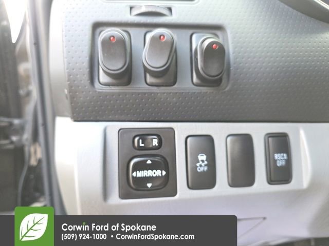 Used 2015 Toyota Tacoma 4x4 Access Cab V6 image 15