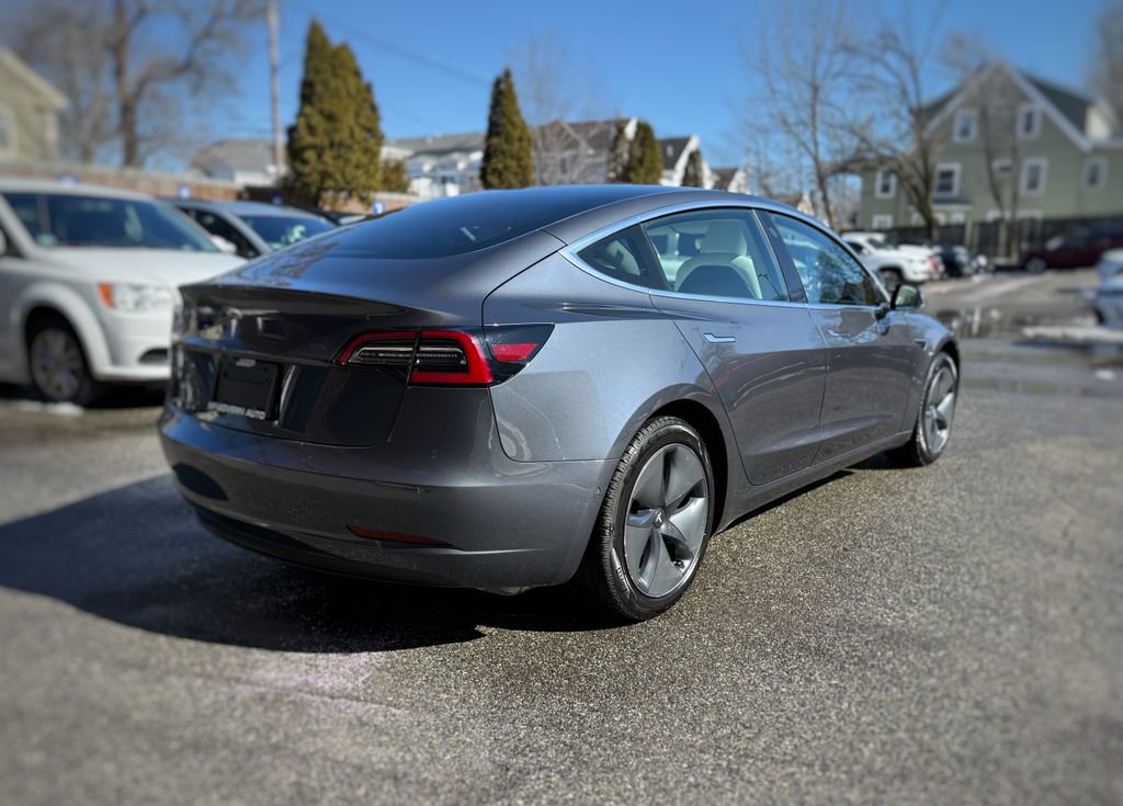 Used 2020 Tesla Model 3 Standard Range Plus image 8