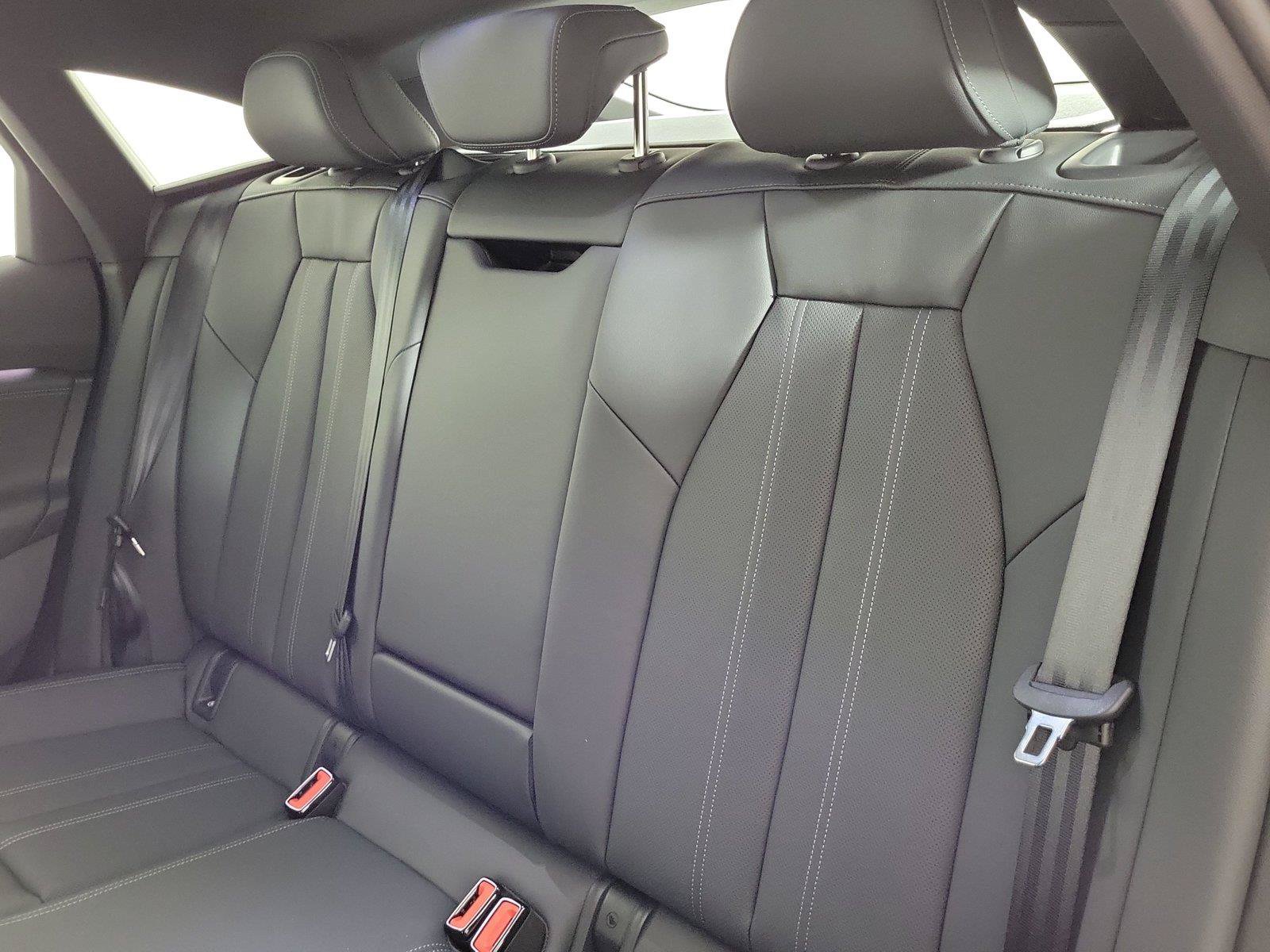 New 2027 Audi A6 e-tron Premium Plus AWD/4WD image 13