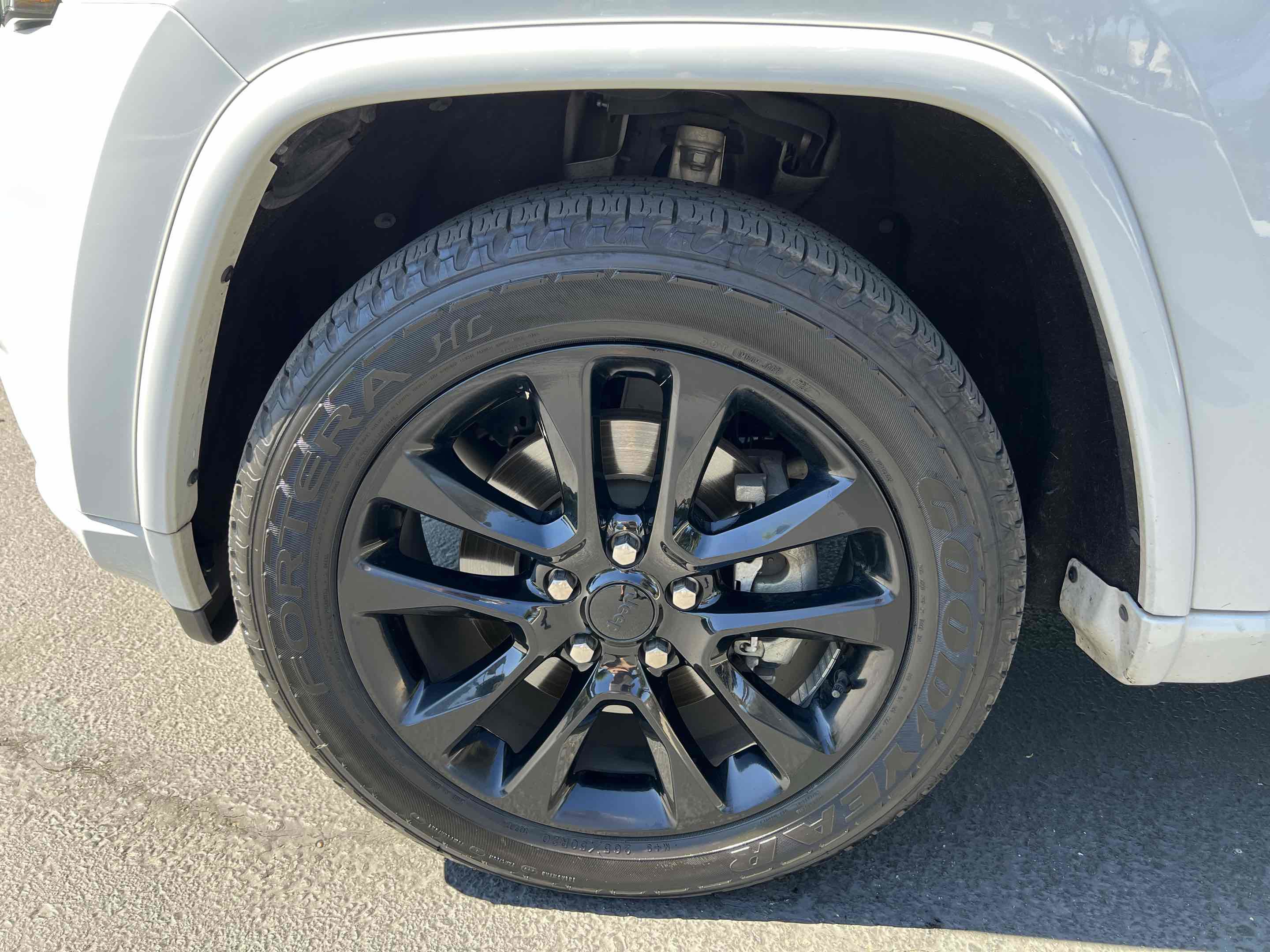 Used 2021 Jeep Grand Cherokee Laredo X image 72