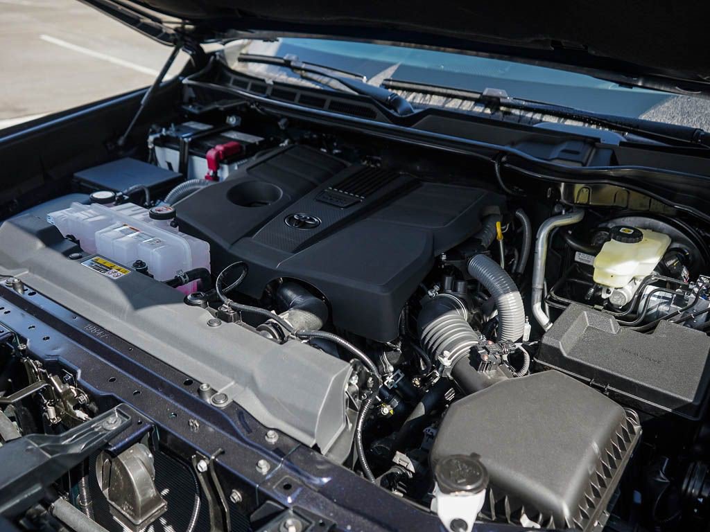 New 2026 Toyota Tundra Platinum image 7