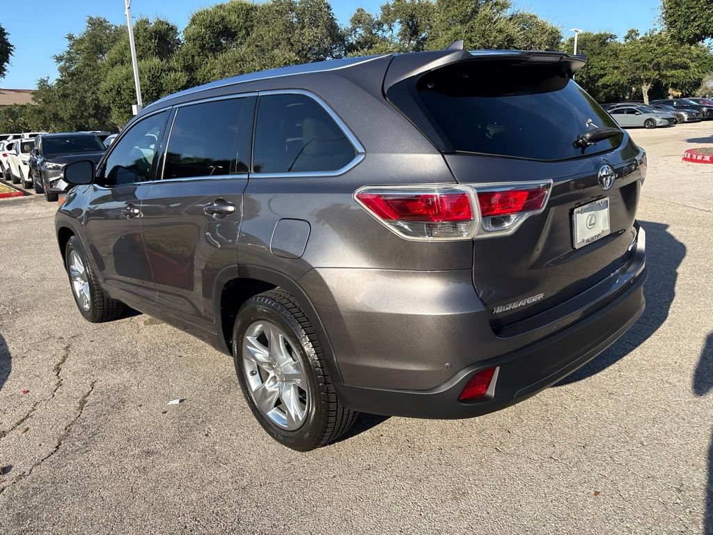 Used 2015 Toyota Highlander Limited FWD image 3