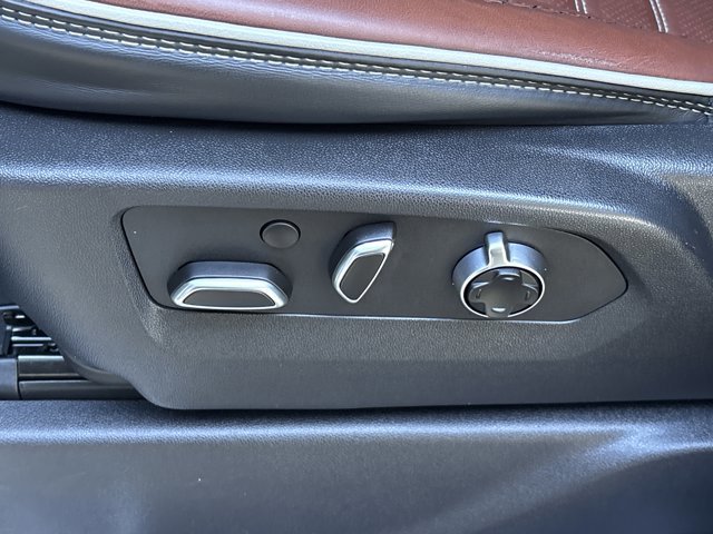 Used 2024 GMC Sierra 2500 Denali Ultimate image 24