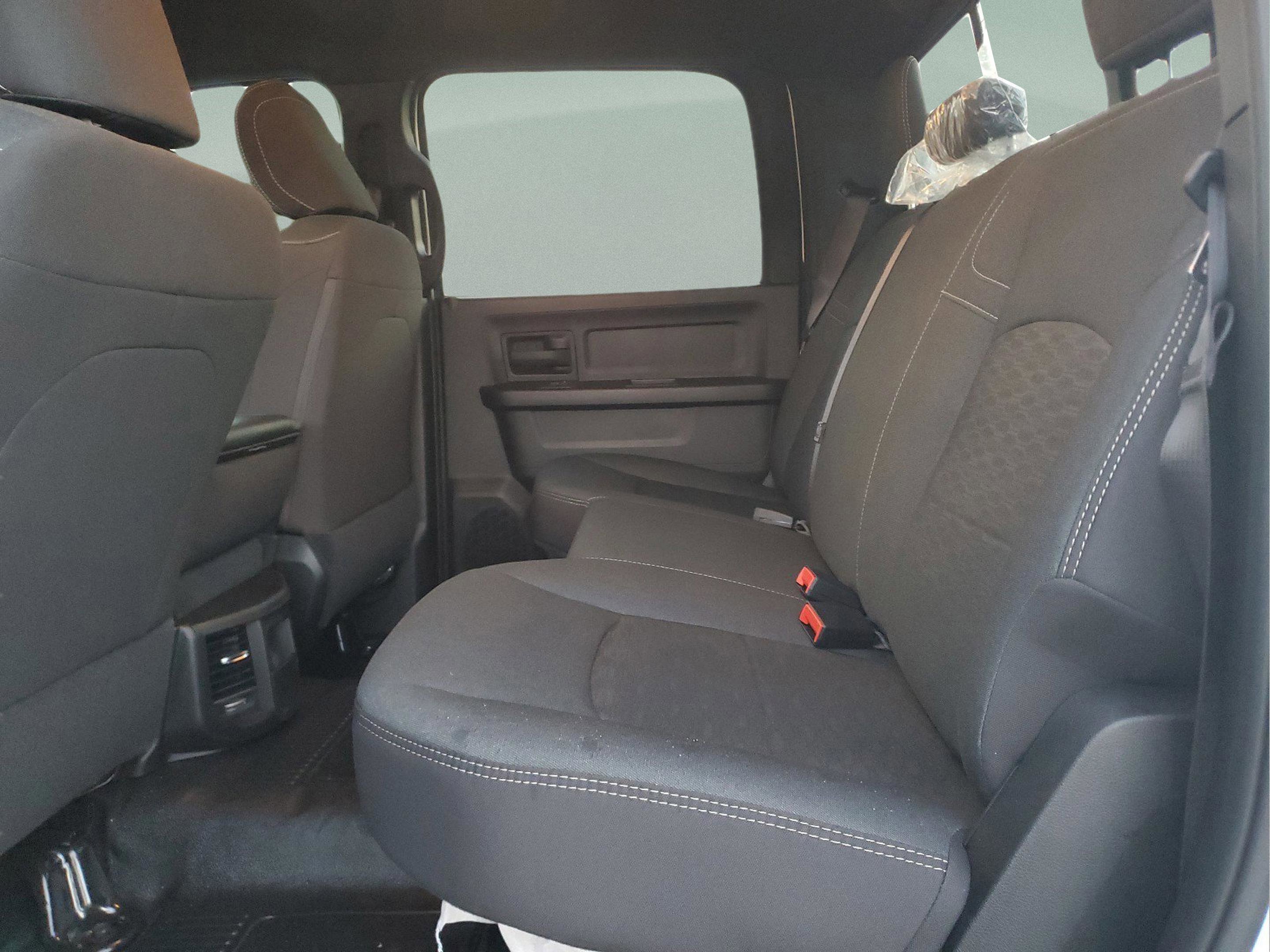 New 2025 RAM 4500 Tradesman image 27