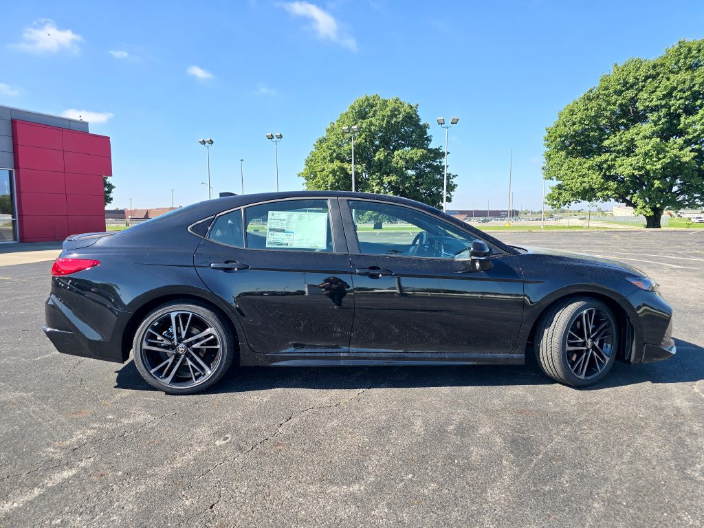 New 2026 Toyota Camry XSE FWD image 21