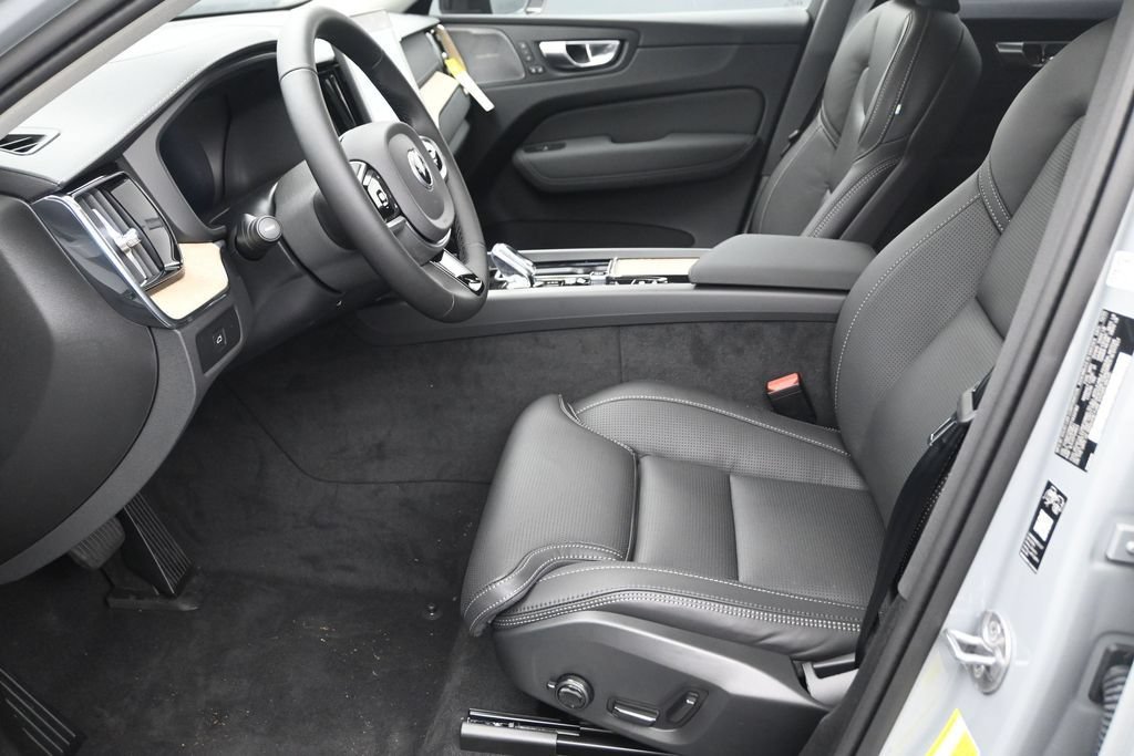 New 2026 Volvo XC60 B5 Ultra AWD/4WD image 11