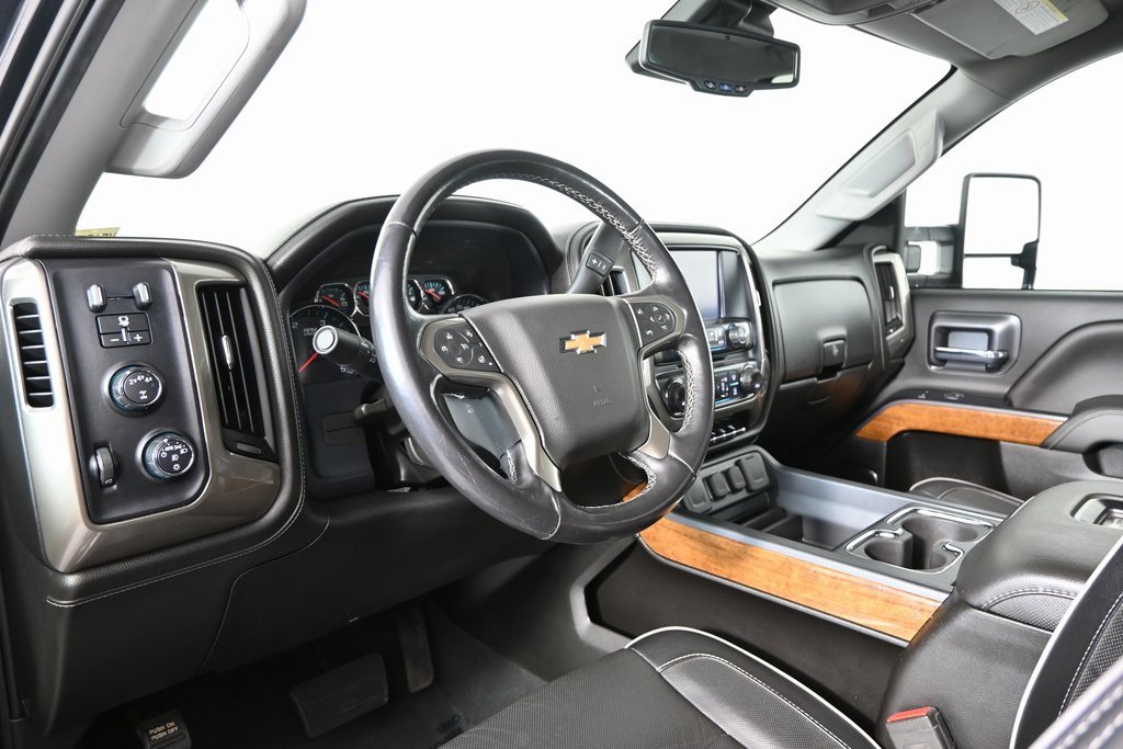 Used 2019 Chevrolet Silverado 3500 High Country w/ Duramax Plus Package image 28