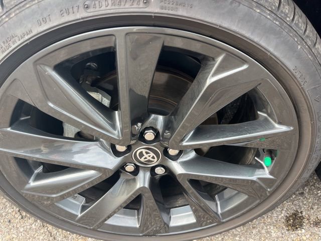 Used 2025 Toyota Corolla SE image 9