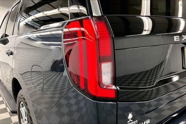 Used 2025 Ford Expedition Active image 38