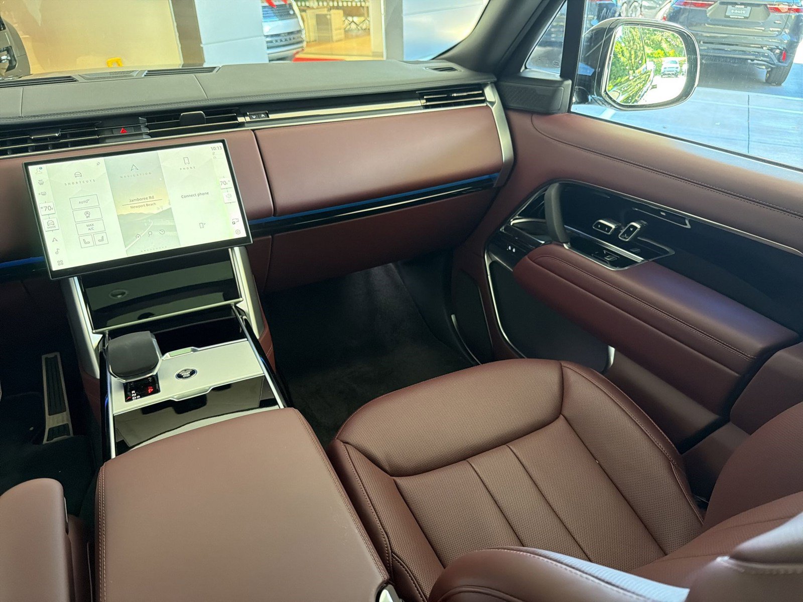 New 2026 Land Rover Range Rover Autobiography AWD/4WD image 29