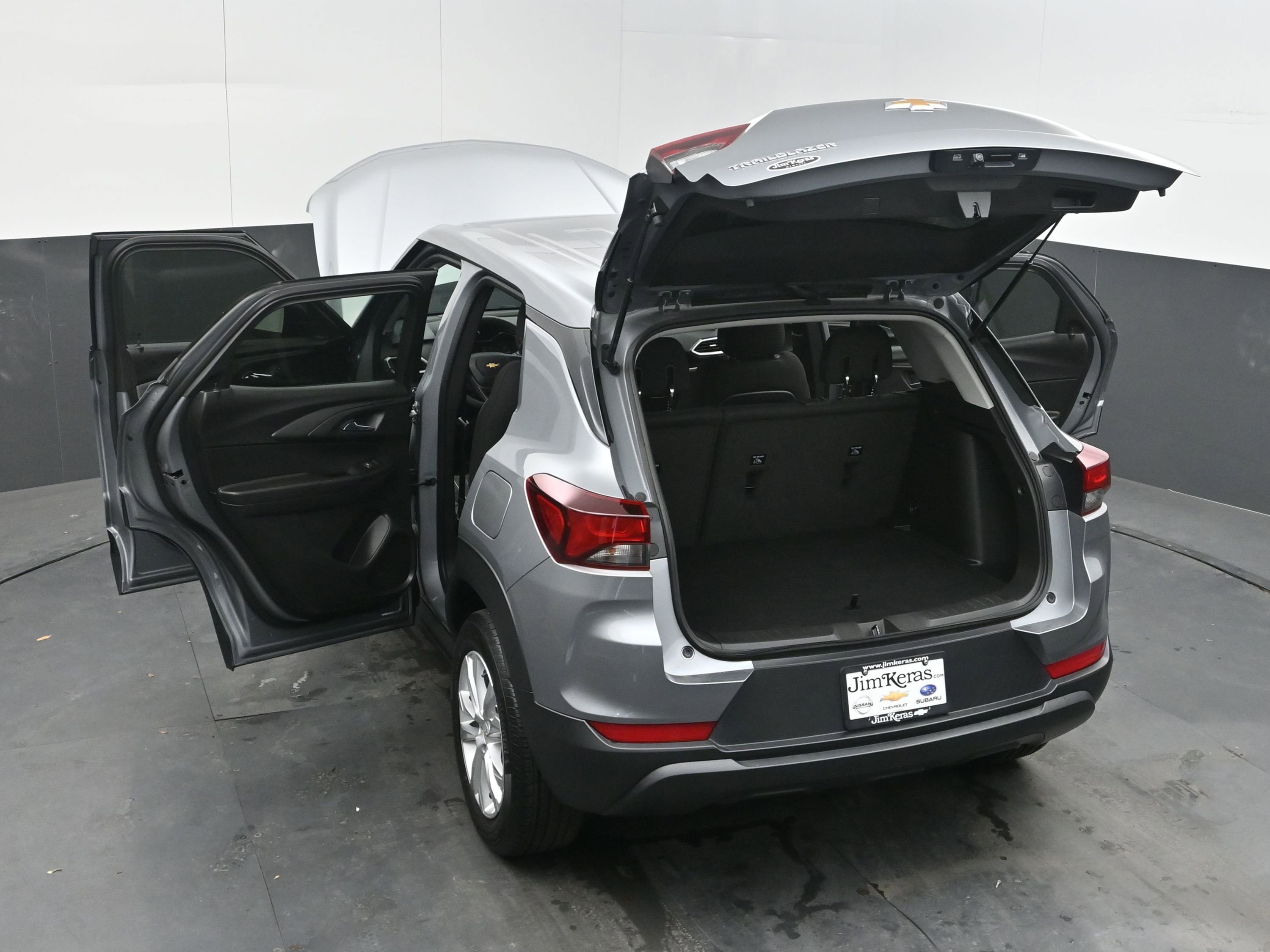 Used 2023 Chevrolet TrailBlazer LS FWD image 45