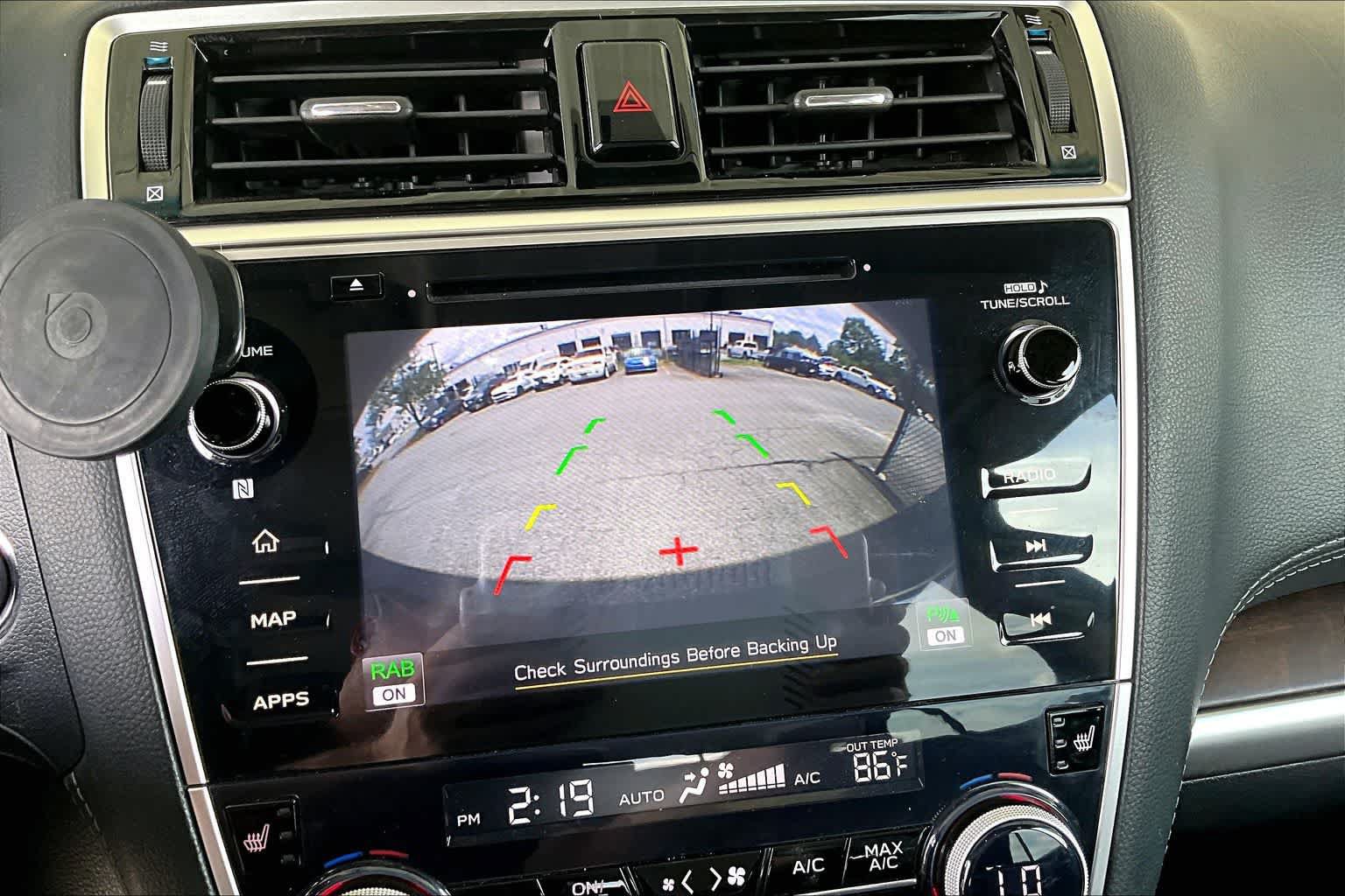 Used 2018 Subaru Outback 3.6R Limited AWD/4WD image 29