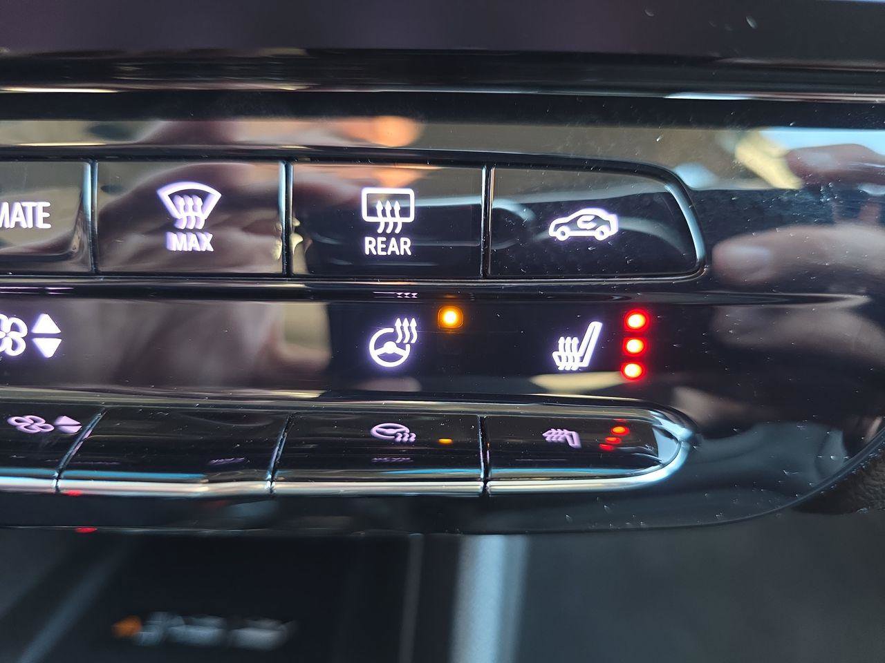 Used 2023 Chevrolet Bolt LT w/ Infotainment Package image 25