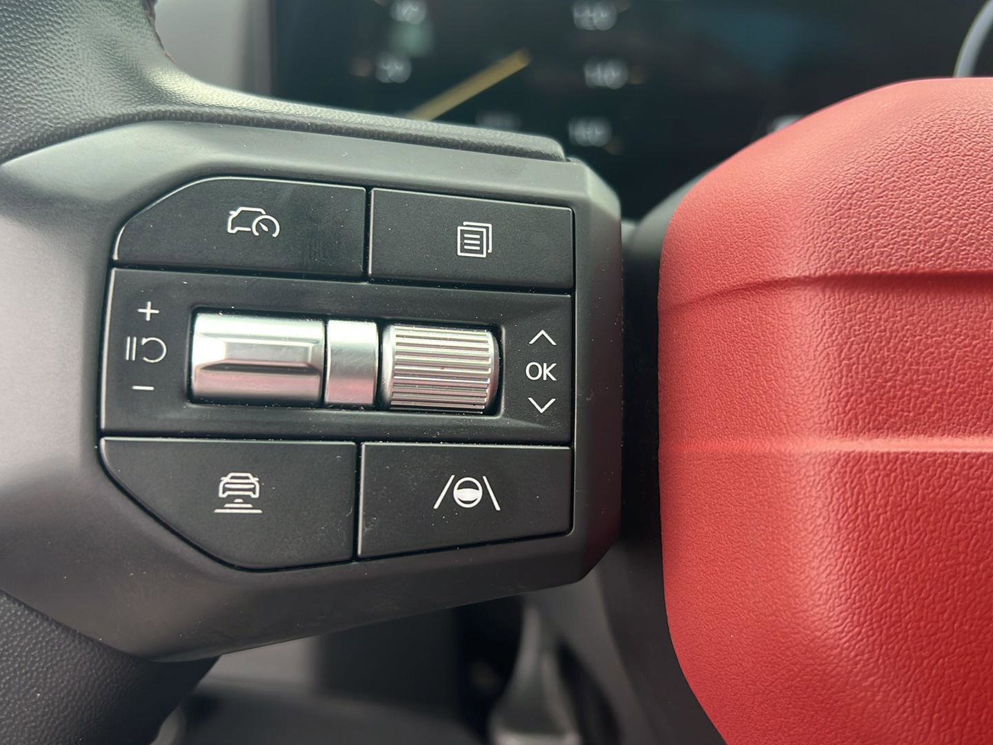Used 2025 Kia K4 GT-Line w/ GT-Line Premium Package image 21