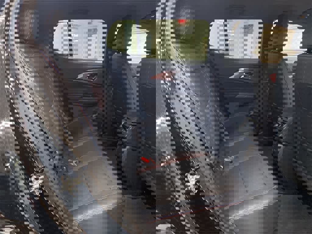 Used 2024 Chevrolet Equinox EV RS image 19