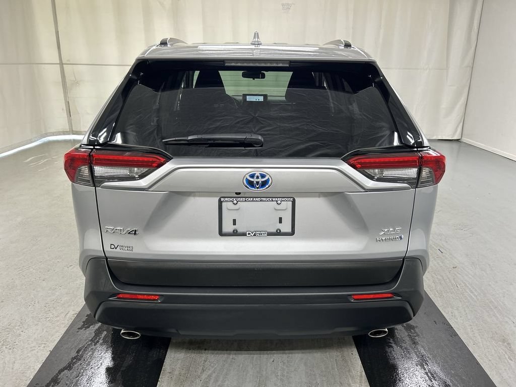 Used 2023 Toyota RAV4 XLE w/ Convenience Package AWD/4WD image 21