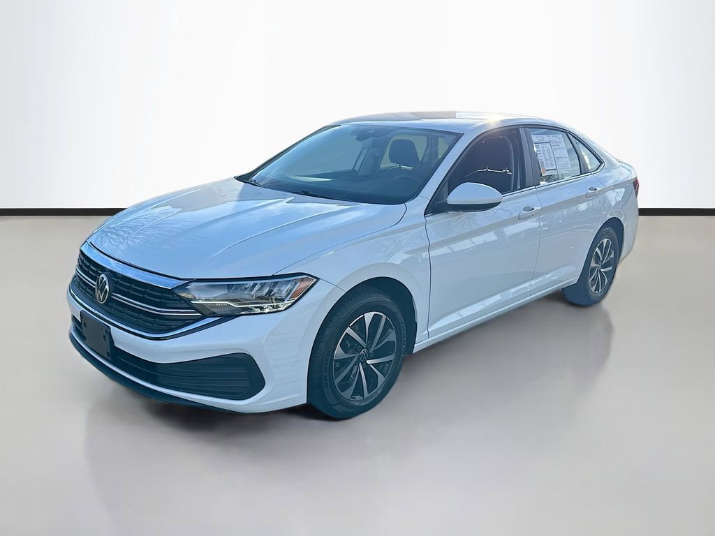 Used 2024 Volkswagen Jetta S image 3