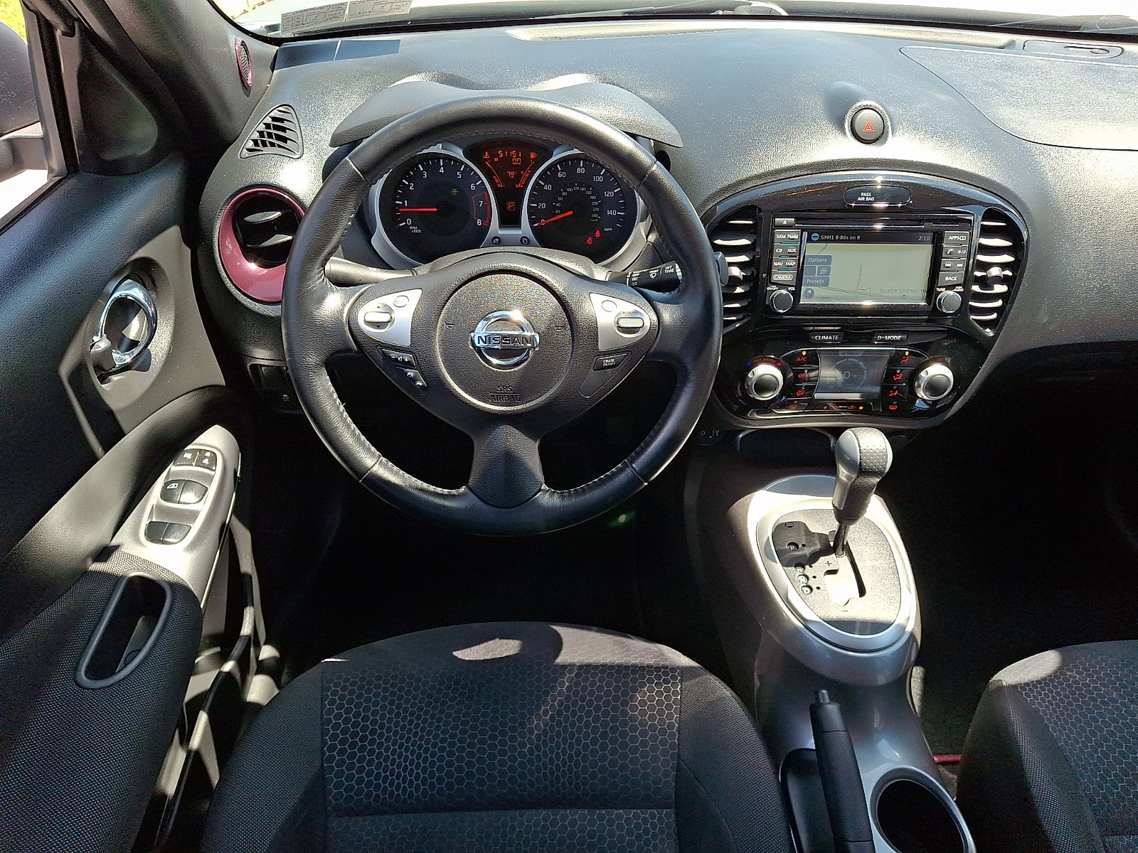 Used 2015 Nissan Juke SV w/ Technology Package AWD/4WD image 11