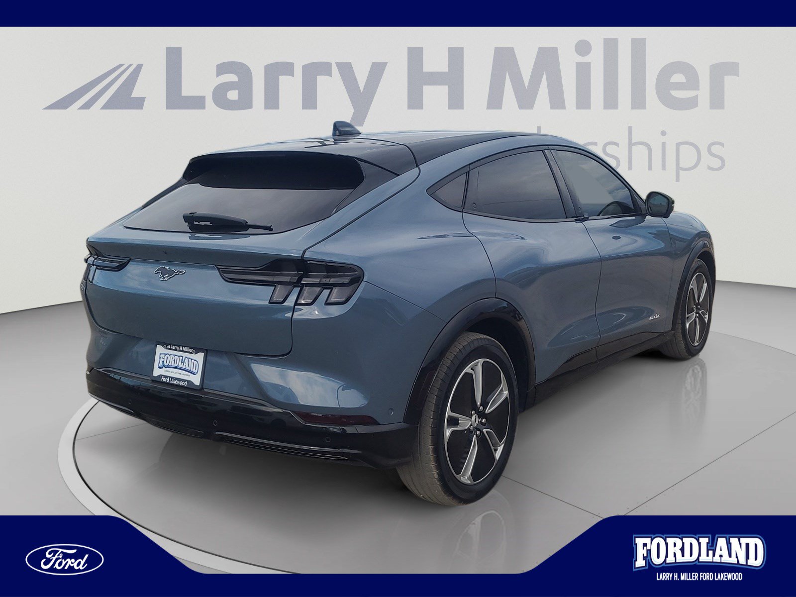 Used 2023 Ford Mustang Mach-E Premium RWD image 5