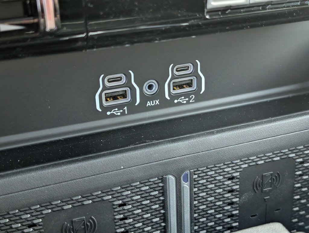 New 2026 RAM 3500 Laramie AWD/4WD image 20