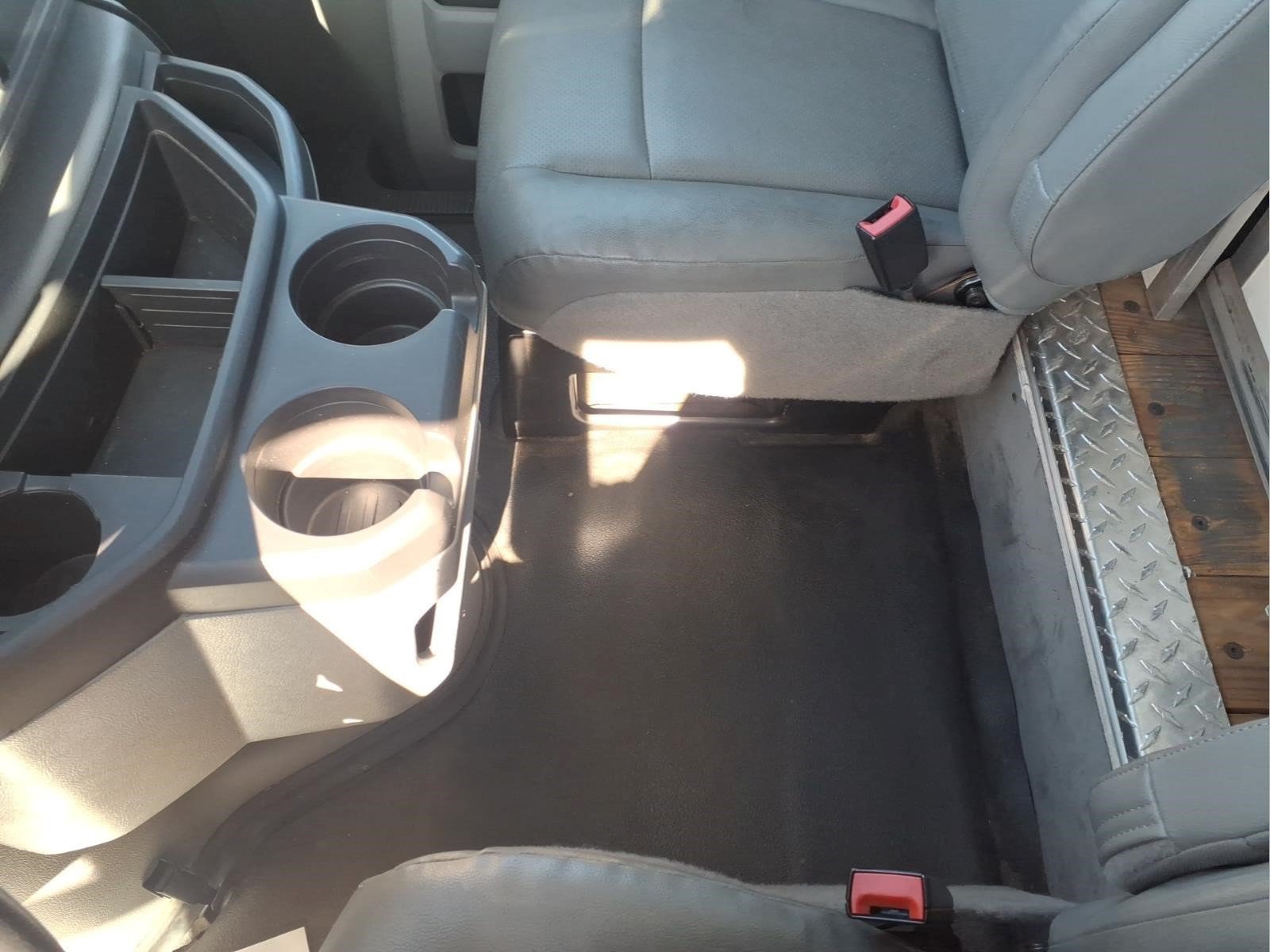 Used 2022 Ford E-350 and Econoline 350 Super Duty w/ Power Windows & Locks Group RWD image 14