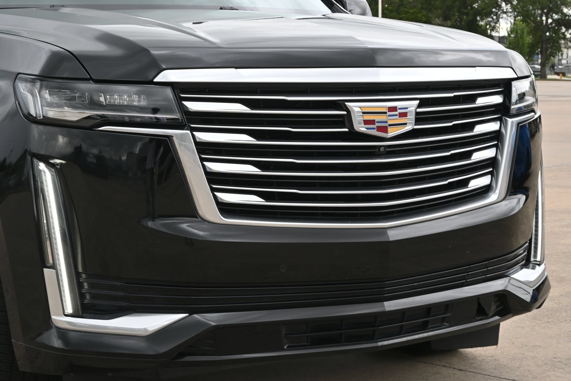 Certified 2023 Cadillac Escalade Premium Luxury Platinum AWD/4WD image 25