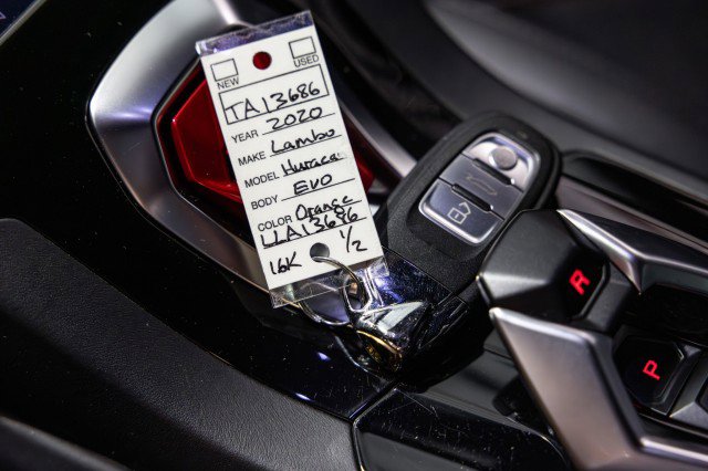 Used 2020 Lamborghini Huracan EVO AWD/4WD image 44