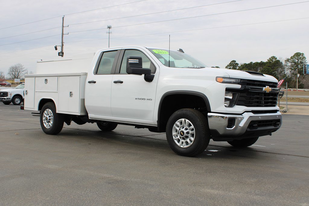 Used 2025 Chevrolet Silverado 2500 W/T w/ WT/CX Safety Package image 3