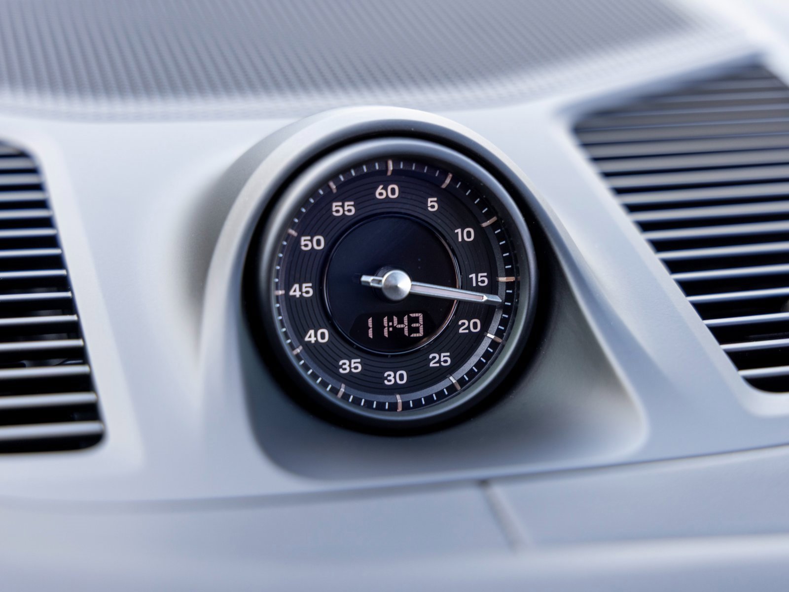 New 2026 Porsche Cayenne E-Hybrid image 35