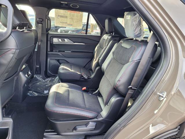 New 2026 Ford Explorer ST w/ Sun And Sound Package image 6
