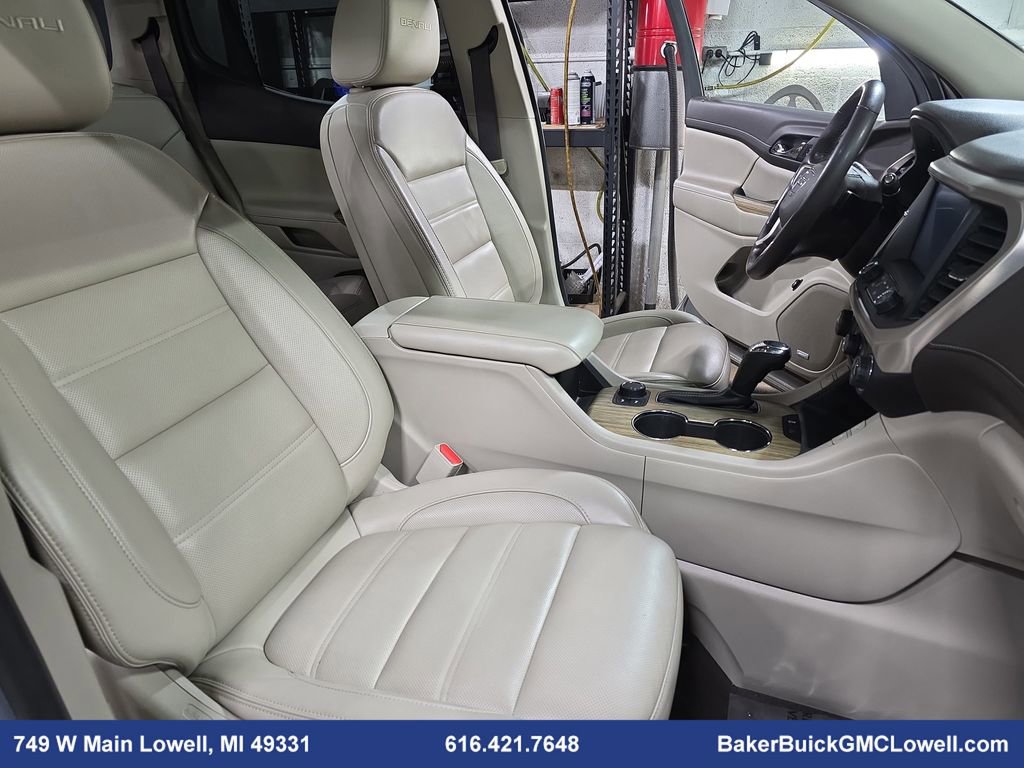 Used 2019 GMC Acadia Denali w/ Technology Package image 10