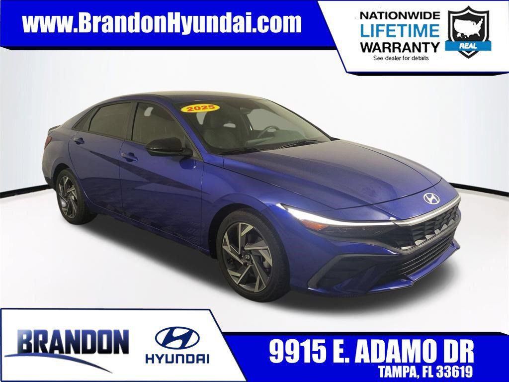 Used 2025 Hyundai Elantra Sport FWD image 1