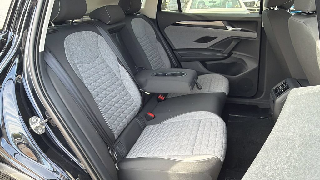 New 2026 Volkswagen Tiguan S AWD/4WD image 10