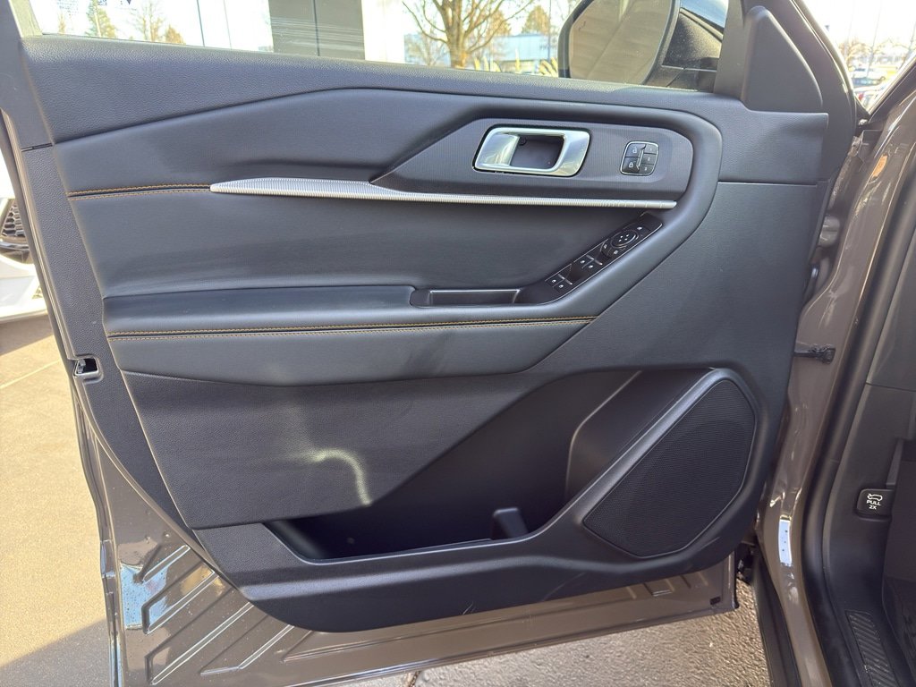 New 2026 Ford Explorer Tremor w/ Tremor Convenience Package image 21