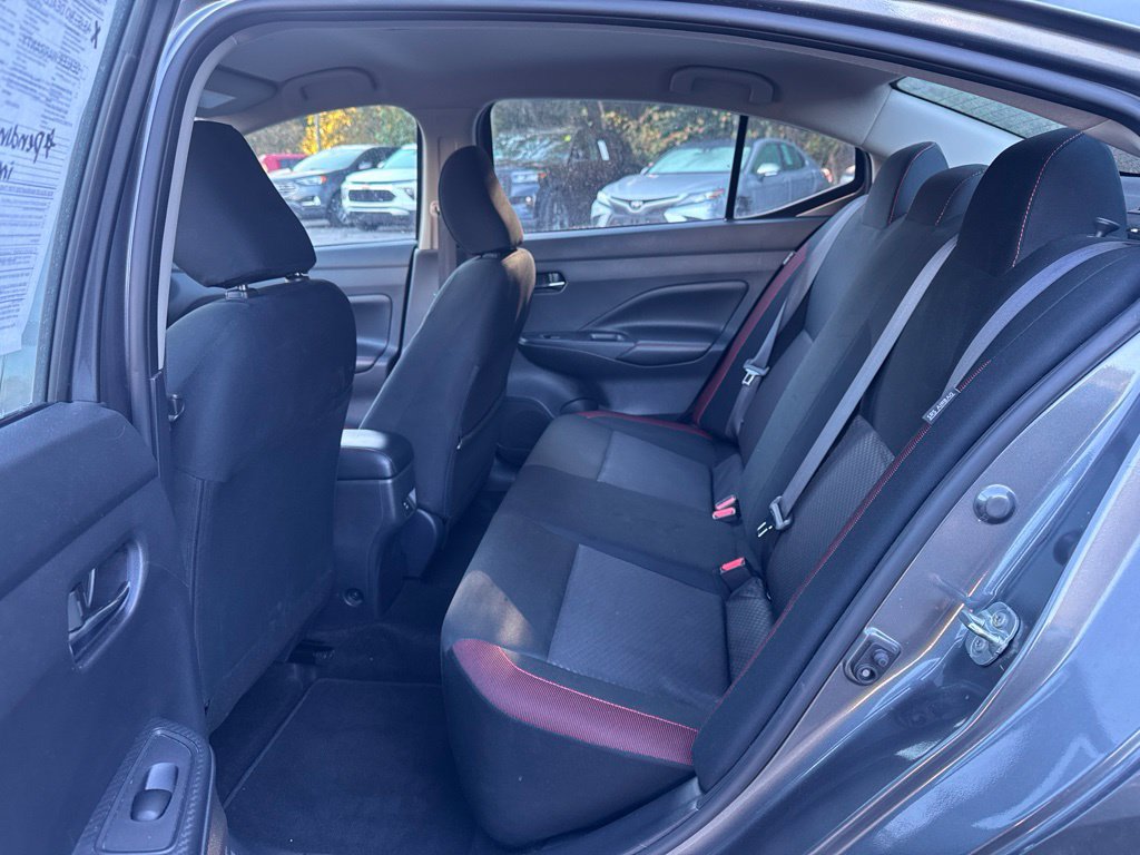 Used 2024 Nissan Versa SR FWD image 19