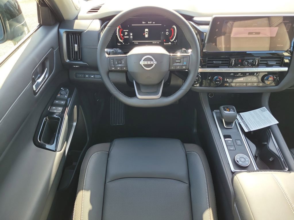 New 2026 Nissan Pathfinder SL image 19