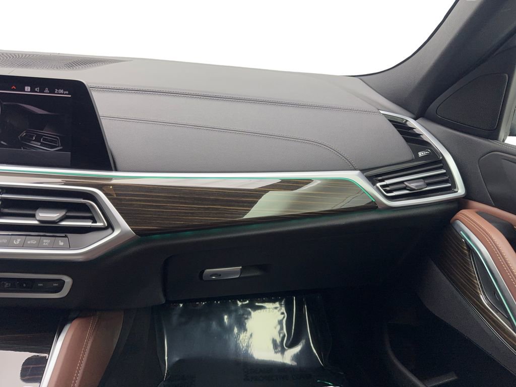 Used 2023 BMW X6 xDrive40i w/ M Sport Package image 59