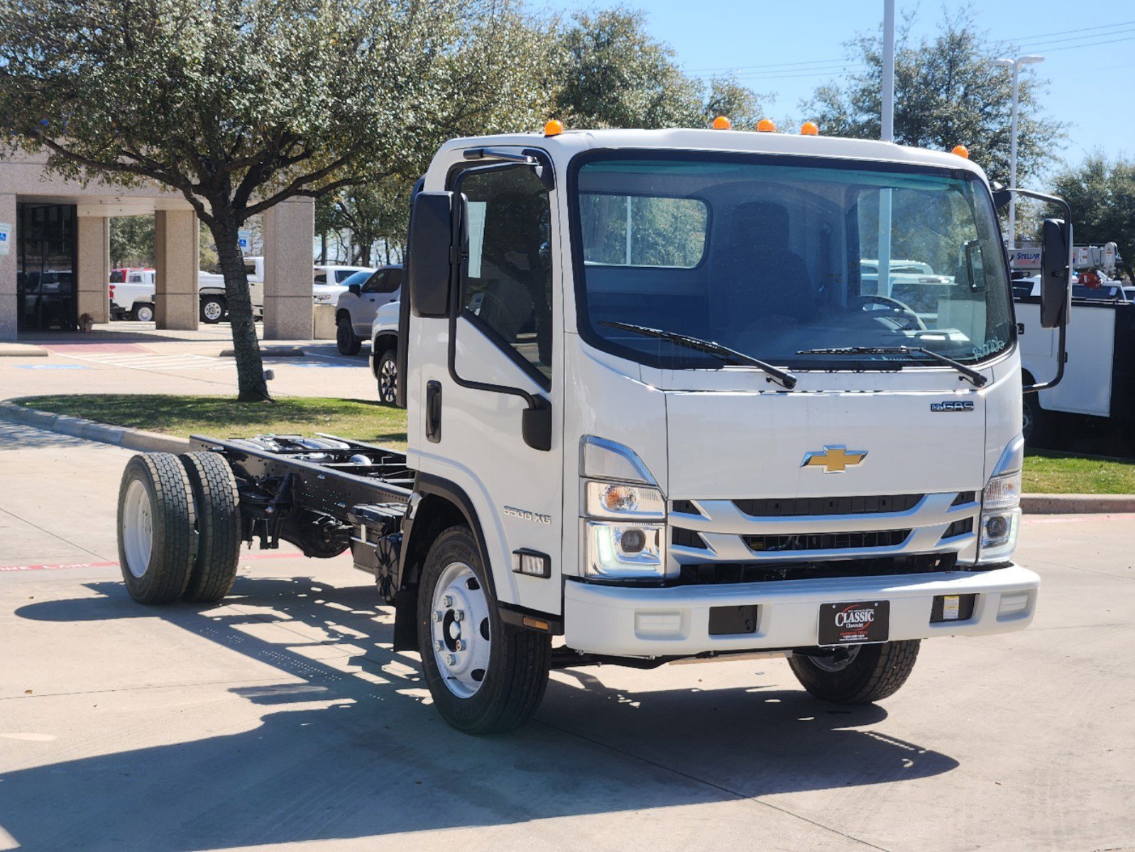 New 2025 Chevrolet Low Cab Forward 5500XG image 2