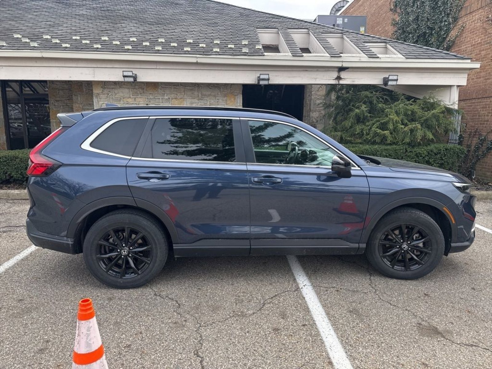 Certified 2024 Honda CR-V Sport-L image 16