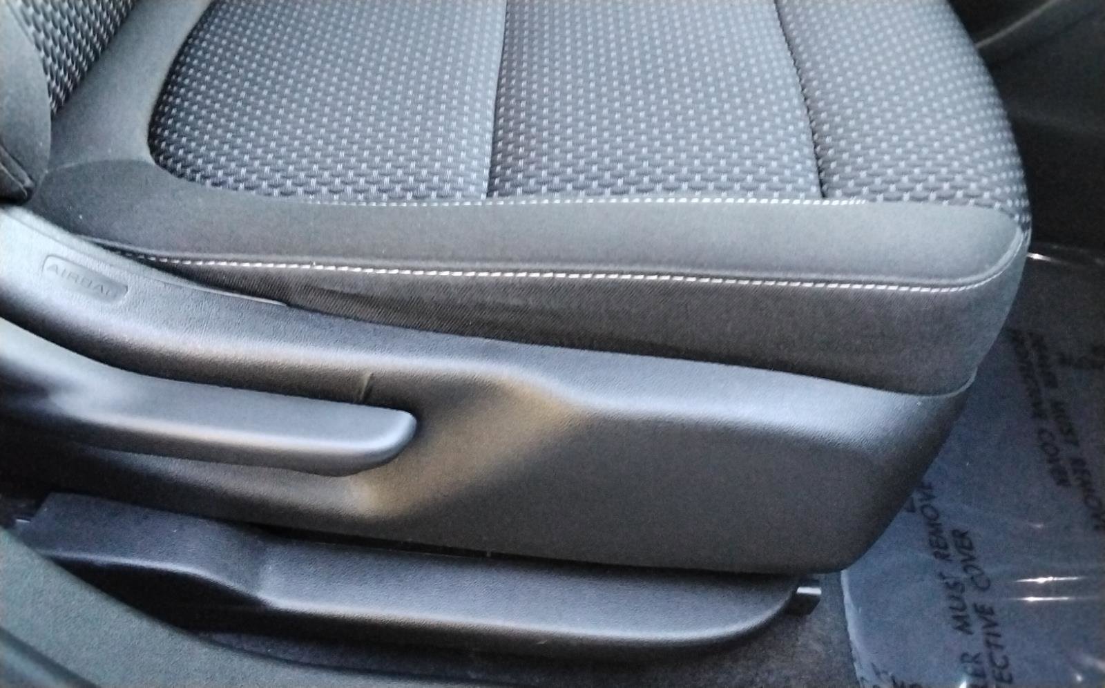 Used 2020 GMC Acadia SLE w/ Driver Convenience Package image 25