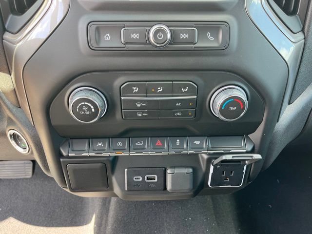 New 2026 Chevrolet Silverado 1500 Custom w/ LPO, Dark Essentials Package RWD image 28