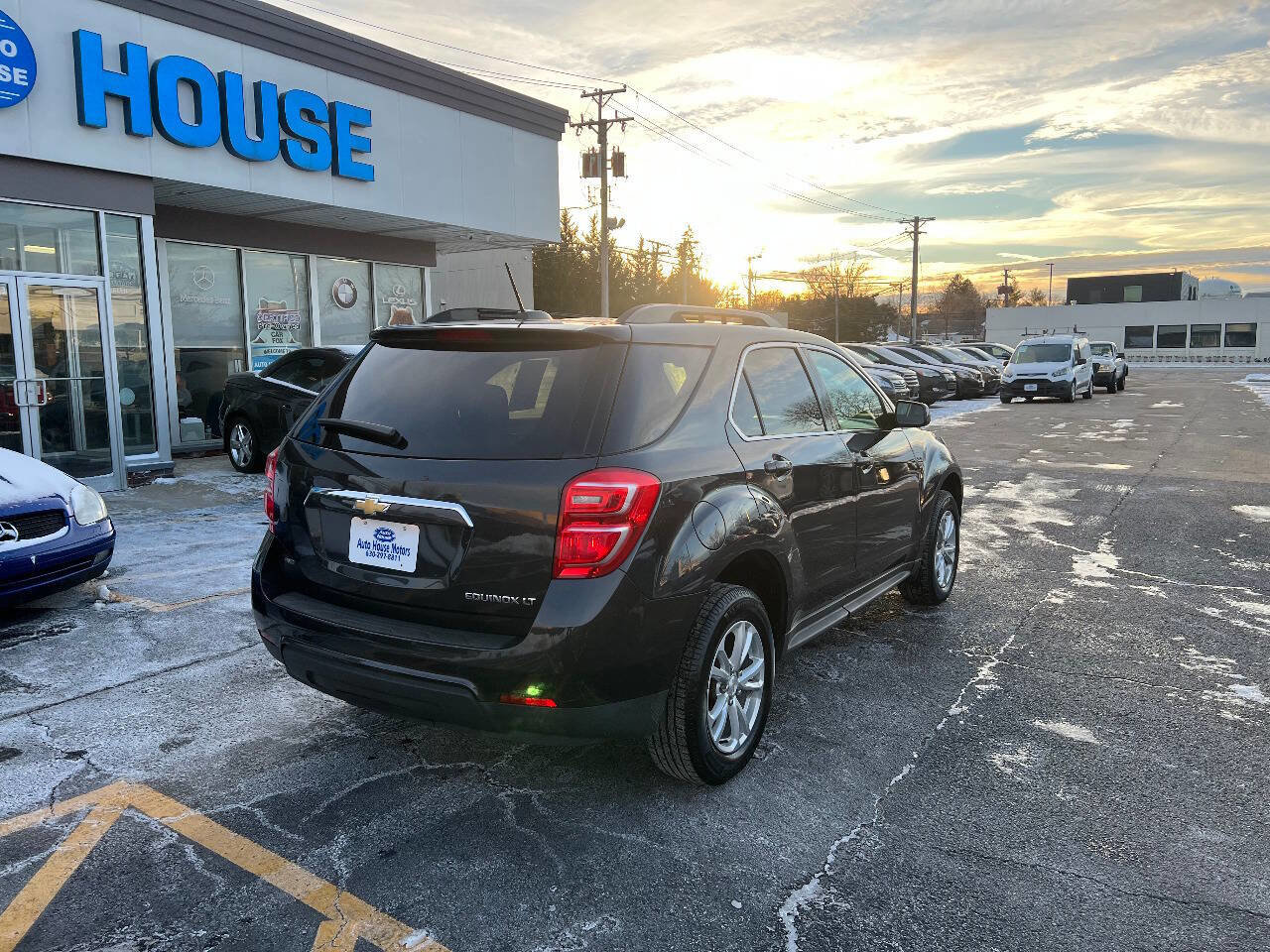 Used 2016 Chevrolet Equinox LT image 10