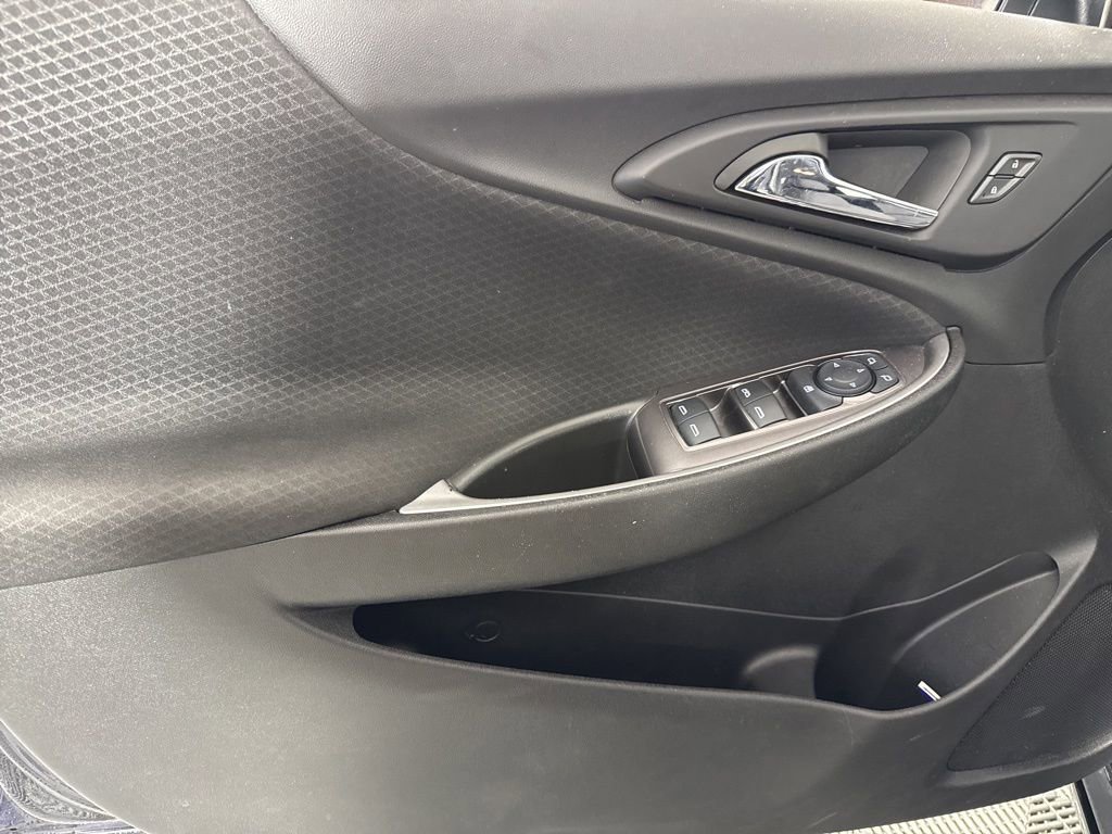 Used 2023 Chevrolet Malibu LT image 16